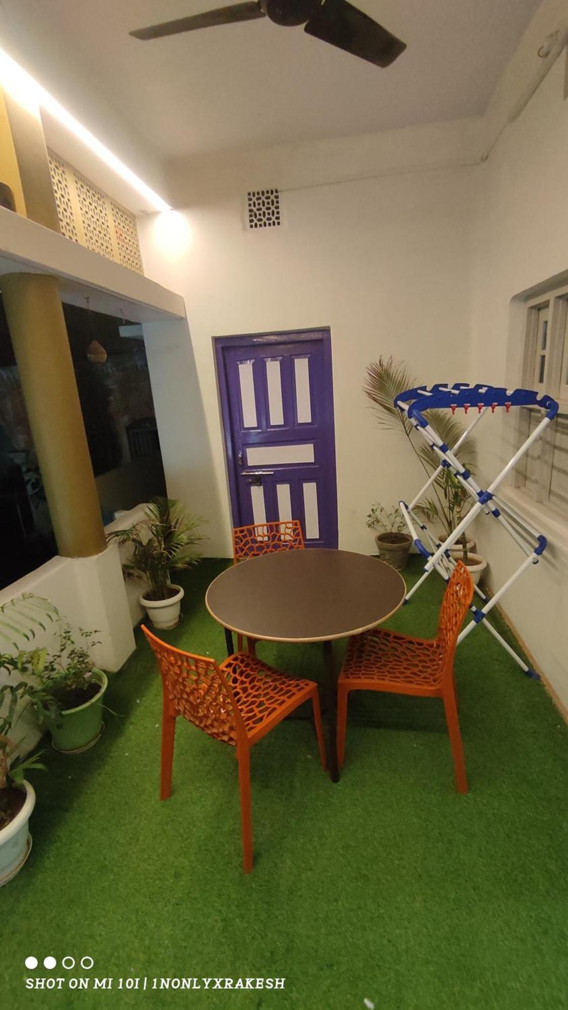 ורנאסי Inka Kashi Hostel מראה חיצוני תמונה